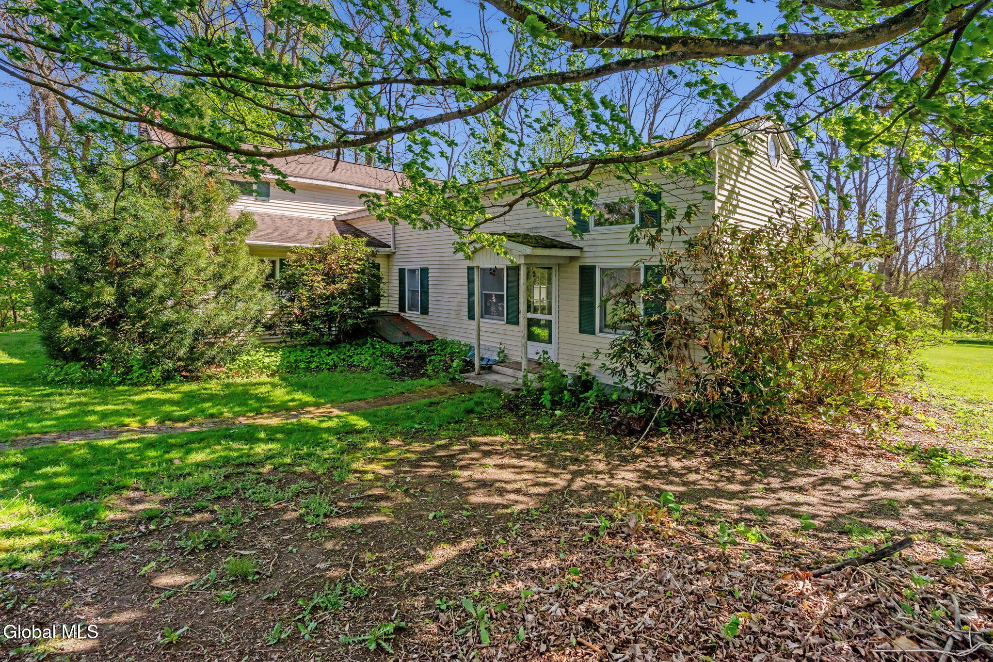 533 New Baltimore Road New Baltimore, NY 12192 - Photo 4 of 36 23-web-or-mls-1032-dibella-dr