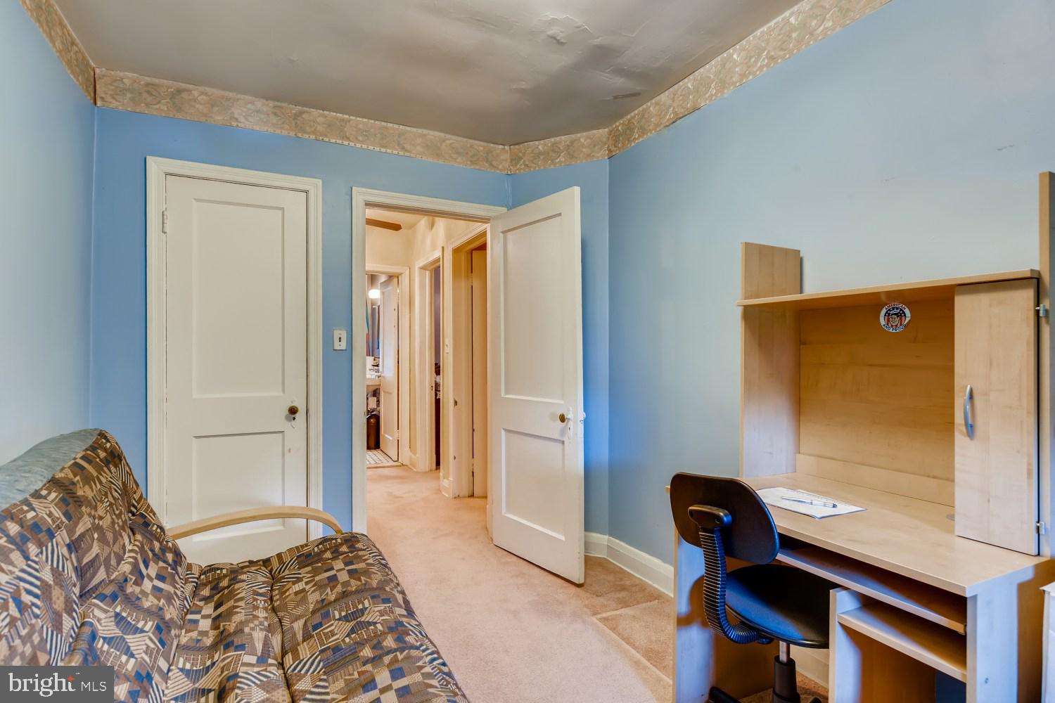 4107 Roland View Avenue Baltimore, MD 21215 - Photo 18 of 25