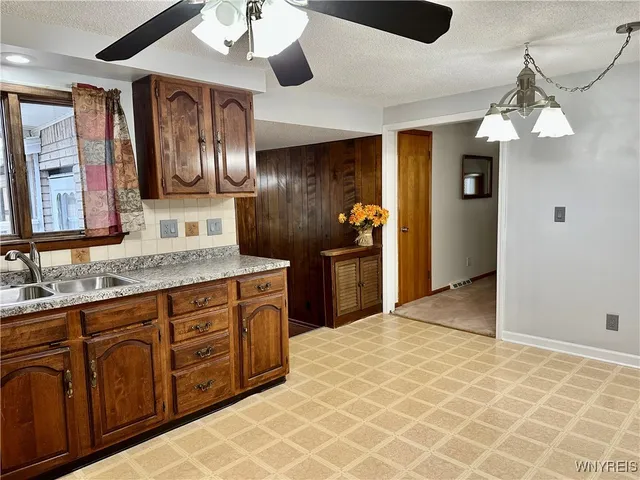 $254,900 | 32 Lordan Drive, Cheektowaga, NY 14227