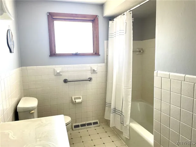 $254,900 | 32 Lordan Drive, Cheektowaga, NY 14227