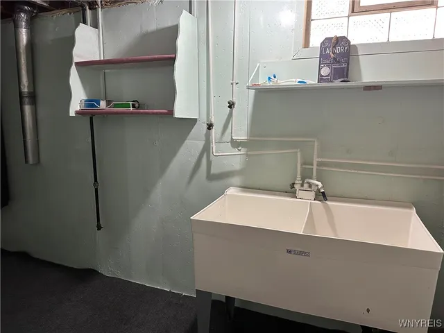 $254,900 | 32 Lordan Drive, Cheektowaga, NY 14227