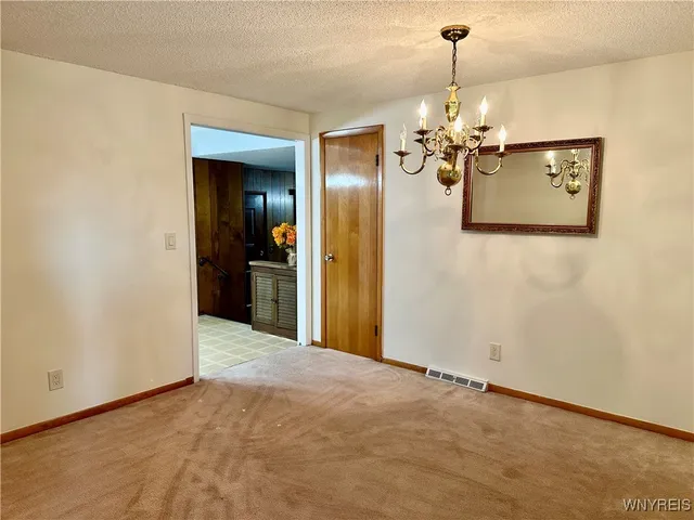 $254,900 | 32 Lordan Drive, Cheektowaga, NY 14227