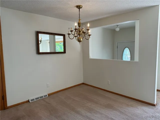 $254,900 | 32 Lordan Drive, Cheektowaga, NY 14227