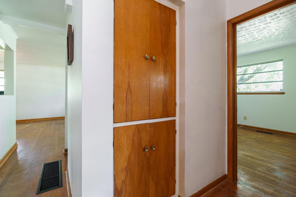 1033 Racine Avenue Columbus, OH 43204 - Photo 14 of 36