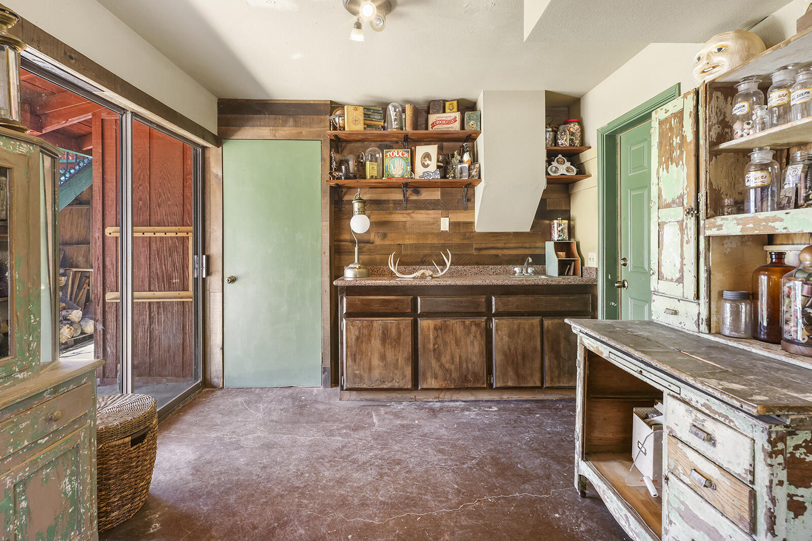 29025 Pinon Road Llano, CA 93544 - Photo 18 of 51 1A1A1066