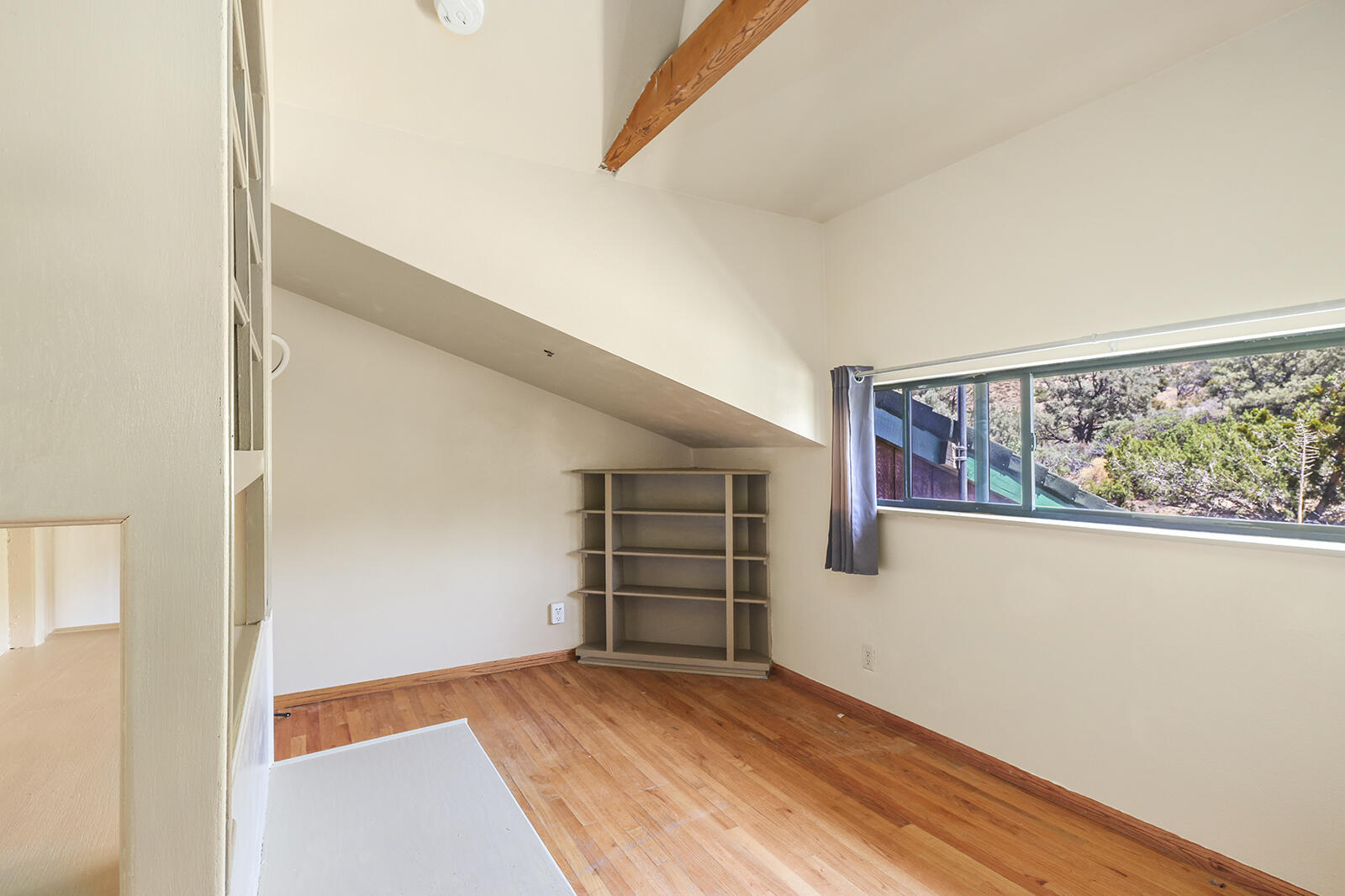 29025 Pinon Road Llano, CA 93544 - Photo 24 of 51 1A1A0957