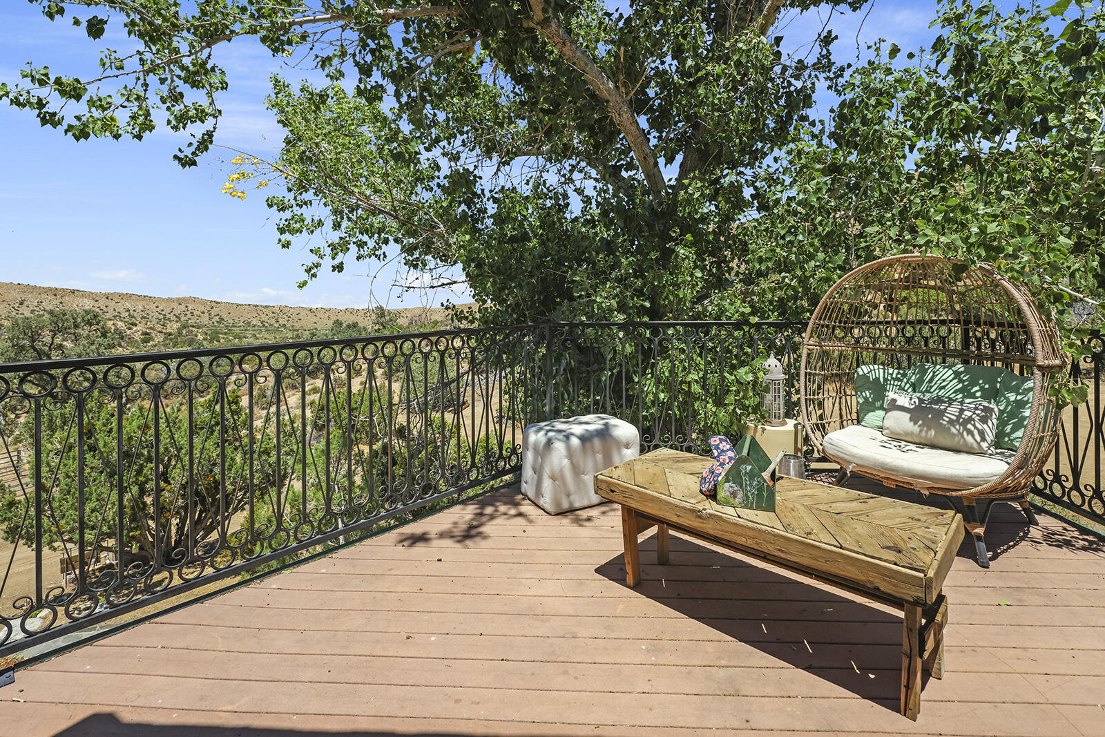 29025 Pinon Road Llano, CA 93544 - Photo 27 of 51 1A1A0978