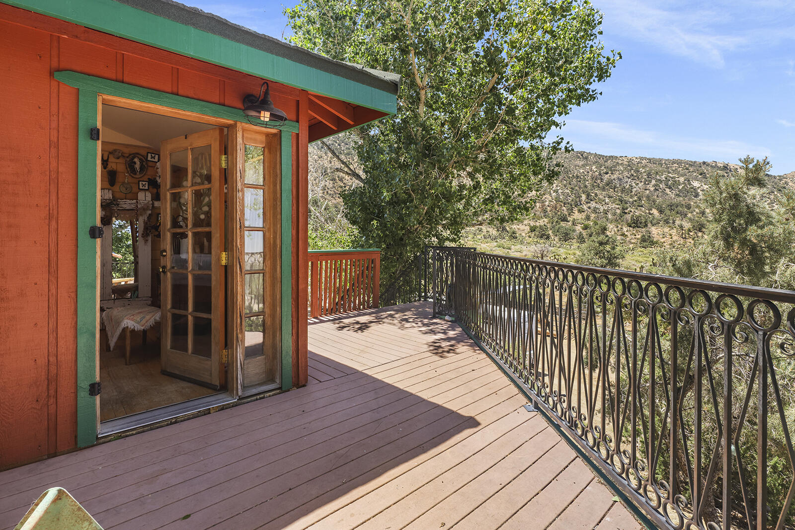 29025 Pinon Road Llano, CA 93544 - Photo 28 of 51 1A1A0982