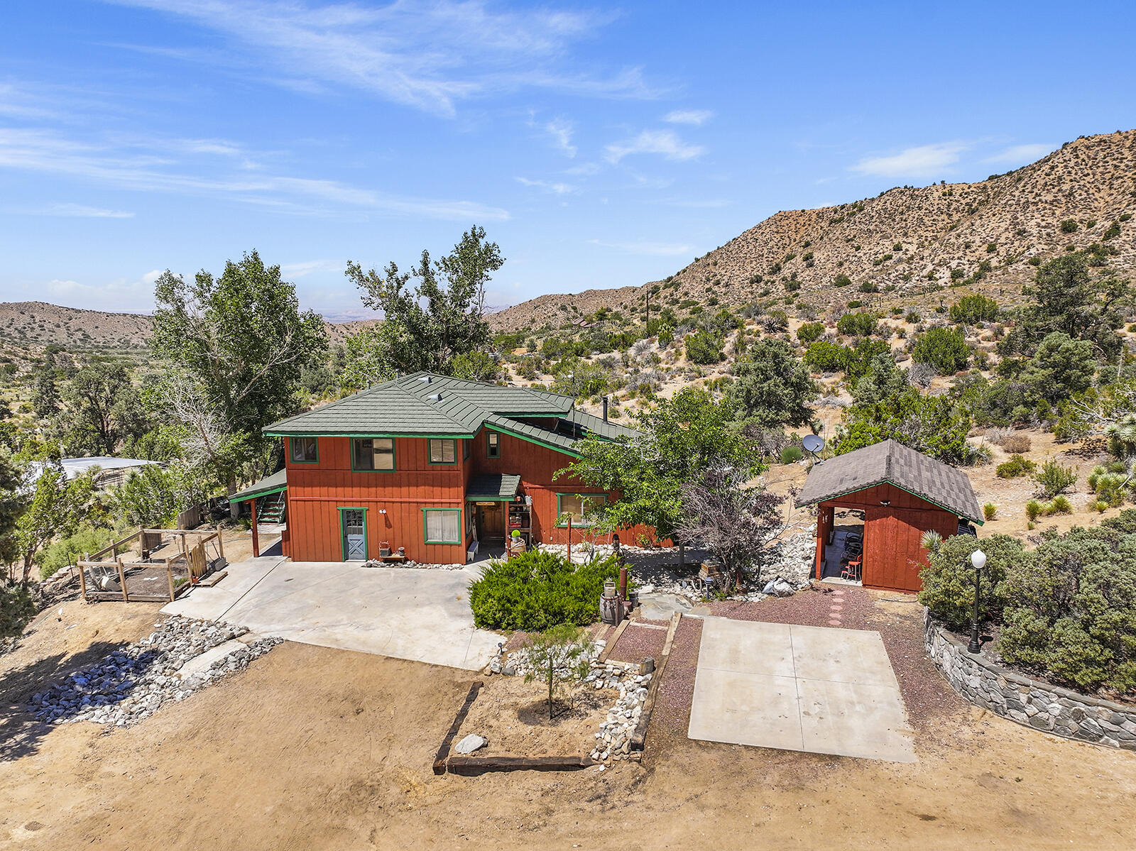 29025 Pinon Road Llano, CA 93544 - Photo 42 of 51 DJI_20230804135021_0012_D