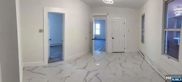 $3,999 | 954 East Grand Street, Elizabeth, NJ 07201