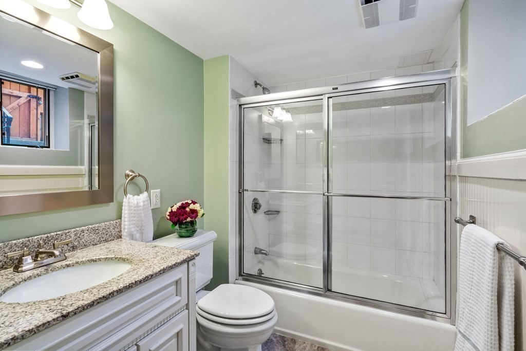 2 Laurel Street Boston, MA 02129 - Photo 25 of 30