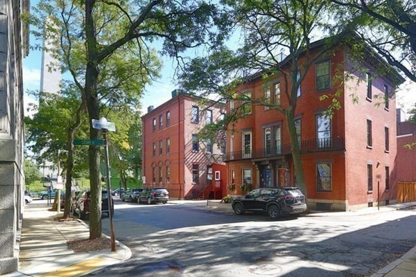 2 Laurel Street Boston, MA 02129 - Photo 29 of 30