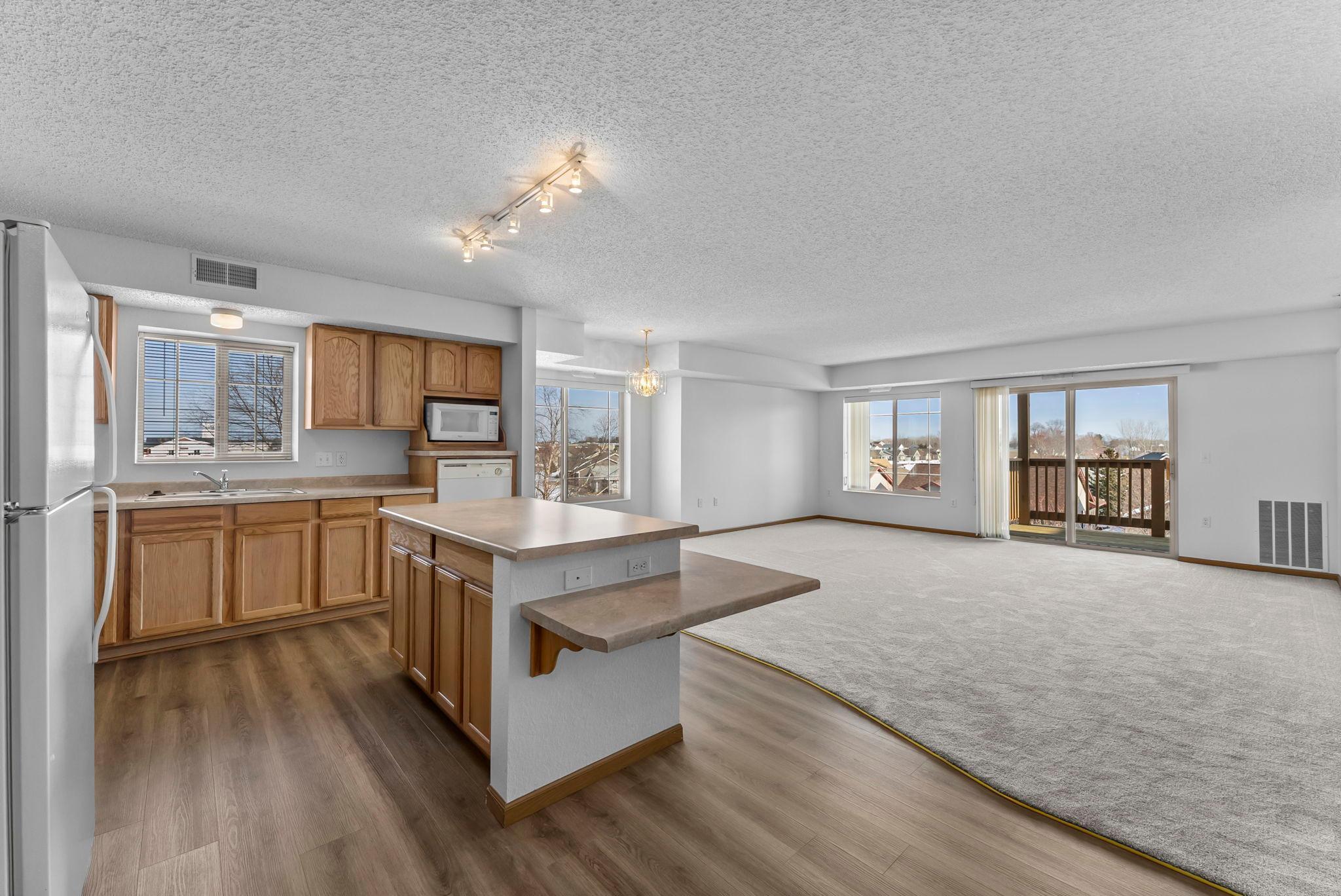 2155 6th Lane Southeast, Unit 208 Cambridge, MN 55008 - Photo 2 of 79