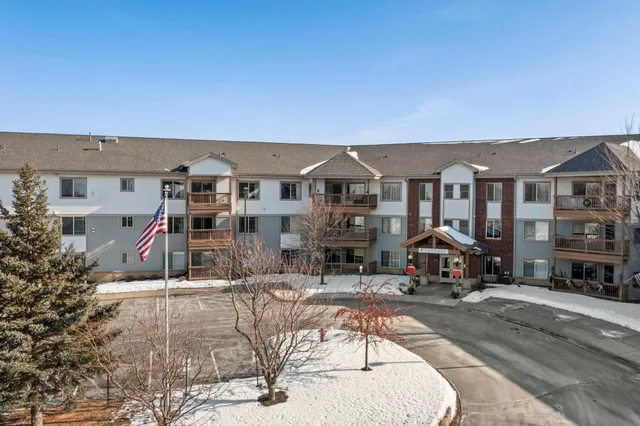 $68,178 | 2155 6th Lane Southeast, Unit 208, Cambridge, MN 55008