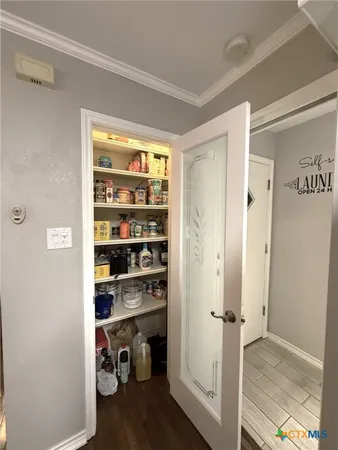 a view of utility room