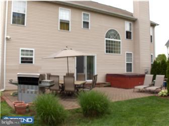 3360 Klockner Road Hamilton, NJ 08690 - Photo 11 of 12 Exterior Back