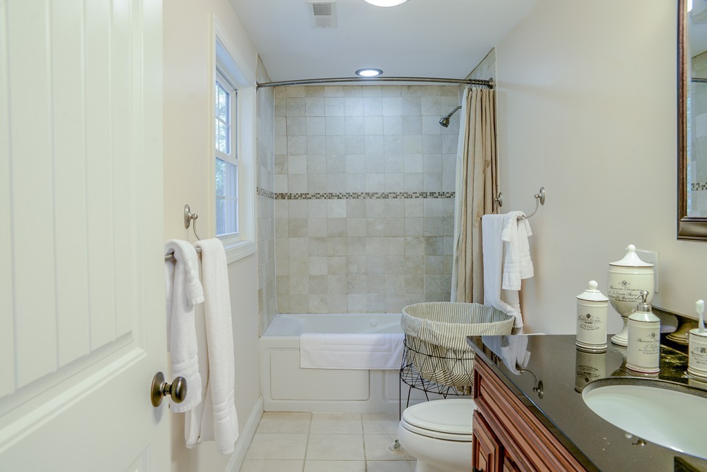 15 Clelland Road Lexington, MA 02421 - Photo 14 of 24 Gallery Image 14