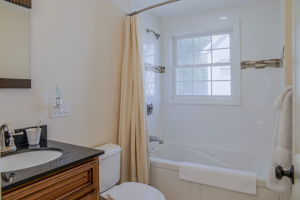 15 Clelland Road Lexington, MA 02421 - Photo 17 of 24 Gallery Image 17