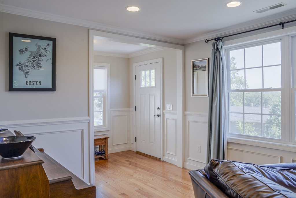 15 Clelland Road Lexington, MA 02421 - Photo 4 of 24 Gallery Image 4