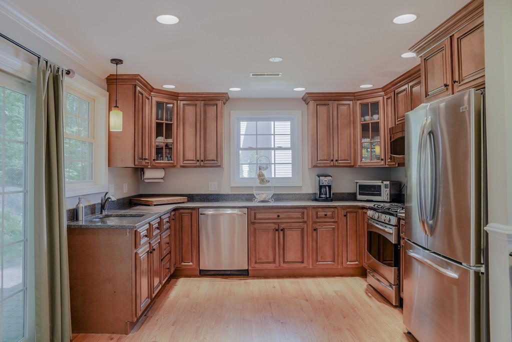 15 Clelland Road Lexington, MA 02421 - Photo 9 of 24 Gallery Image 9