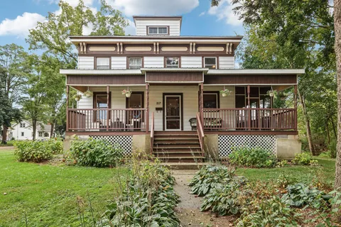 $419,000 | 217 South Lincoln Street, Elkhorn, WI 53121