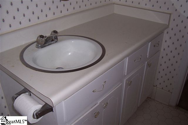 830 Butler Springs Road Greenville, SC 29615 - Photo 18 of 24 Gallery Image 18