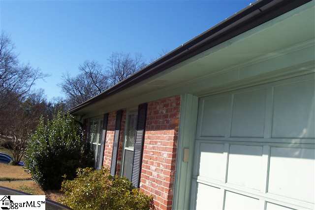 830 Butler Springs Road Greenville, SC 29615 - Photo 4 of 24 Gallery Image 4
