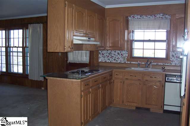 830 Butler Springs Road Greenville, SC 29615 - Photo 7 of 24 Gallery Image 7