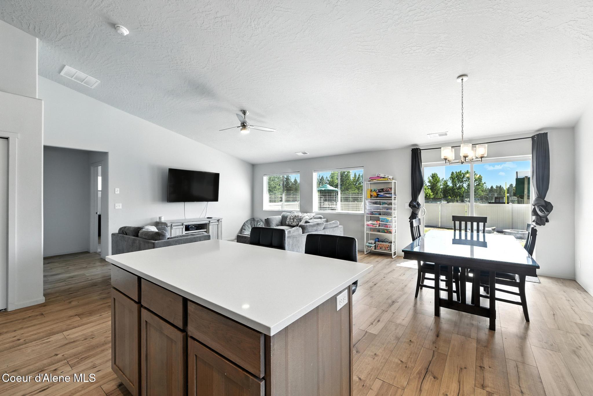 6286 Dayton Avenue Rathdrum, ID 83858 - Photo 12 of 23 IMG_0202