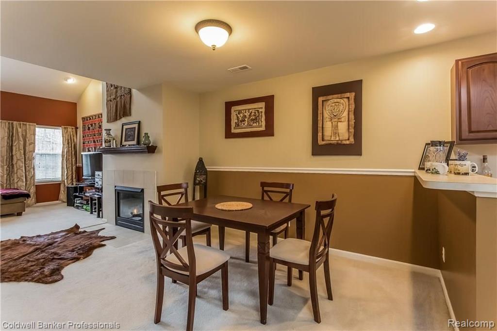 16894 Farmington Road, Unit 41 Livonia, MI 48154 - Photo 8 of 32