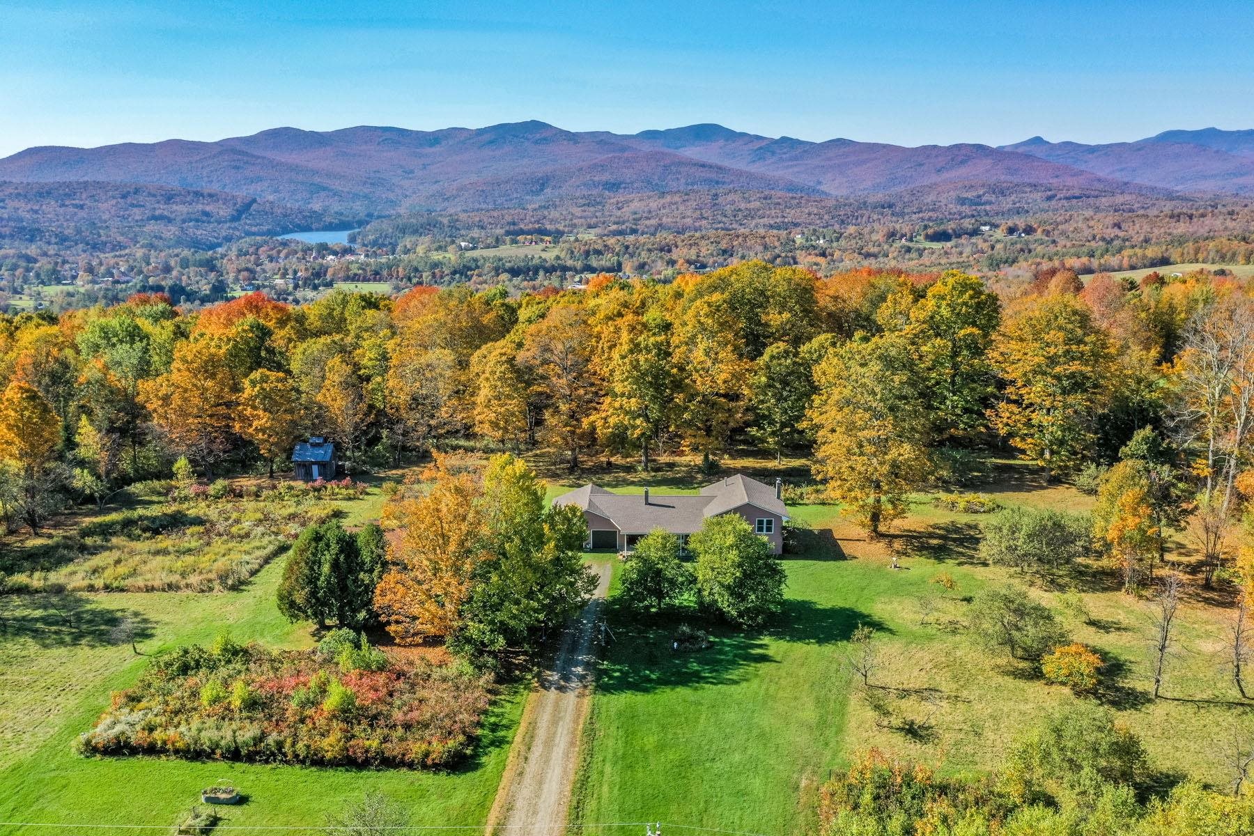 1421 Shaw Mansion Road Waterbury, VT 05677 - Photo 21 of 38