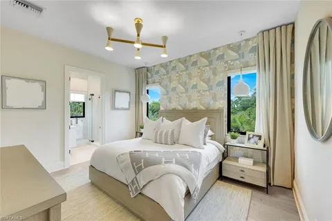 $7,075,000 | 767 Park Shore Drive, Naples, FL 34103