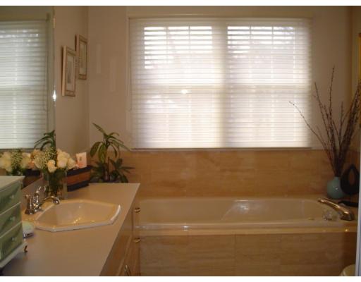 183 Stearns Road Marlborough, MA 01752 - Photo 14 of 27 Gallery Image 14