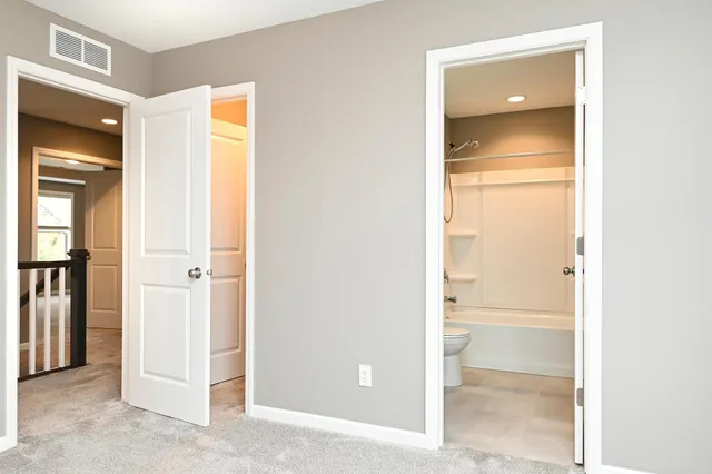 $905,000 | 16796 54th Place North, Plymouth, MN 55446