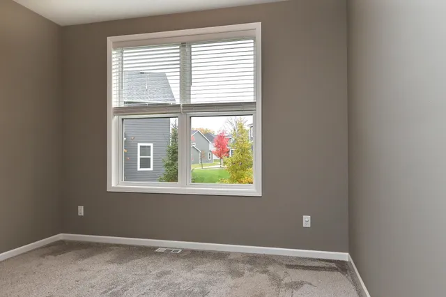 $905,000 | 16796 54th Place North, Plymouth, MN 55446