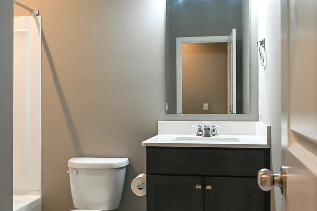 $905,000 | 16796 54th Place North, Plymouth, MN 55446