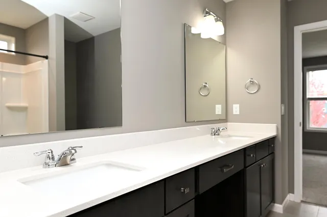 $905,000 | 16796 54th Place North, Plymouth, MN 55446