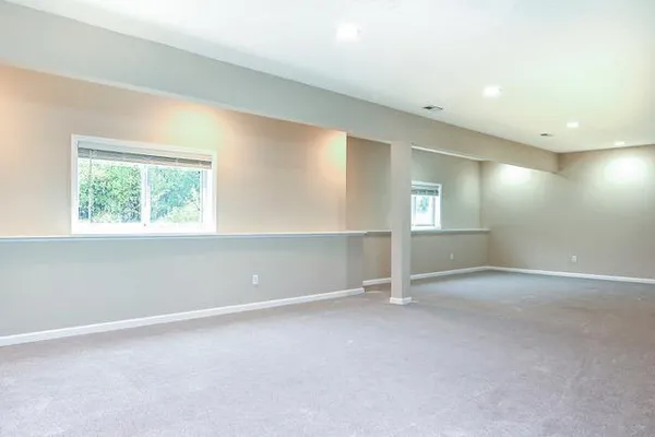 $899,000 | 16796 54th Place North, Plymouth, MN 55446