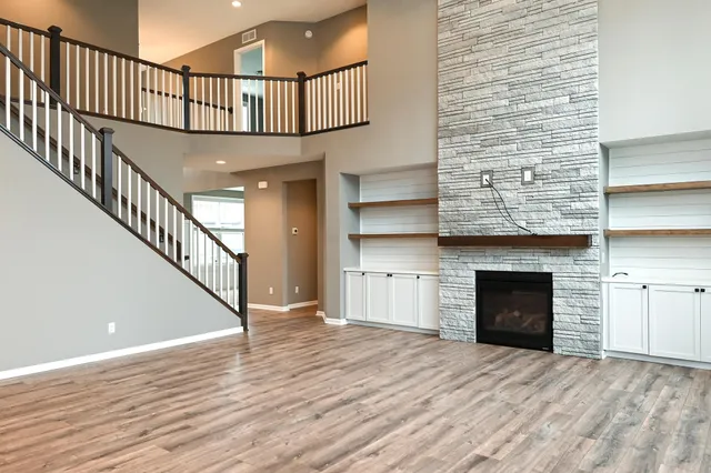 $905,000 | 16796 54th Place North, Plymouth, MN 55446