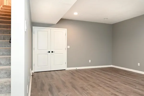 $899,000 | 16796 54th Place North, Plymouth, MN 55446