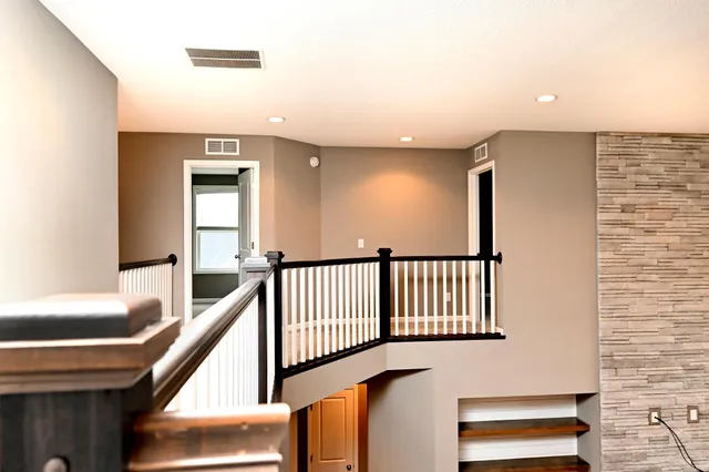 $905,000 | 16796 54th Place North, Plymouth, MN 55446