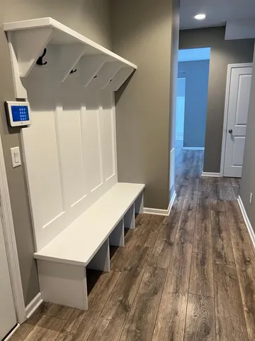 $905,000 | 16796 54th Place North, Plymouth, MN 55446