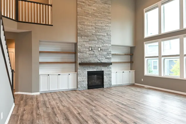 $905,000 | 16796 54th Place North, Plymouth, MN 55446