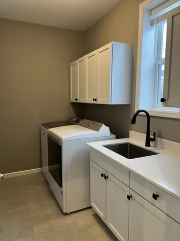 $905,000 | 16796 54th Place North, Plymouth, MN 55446