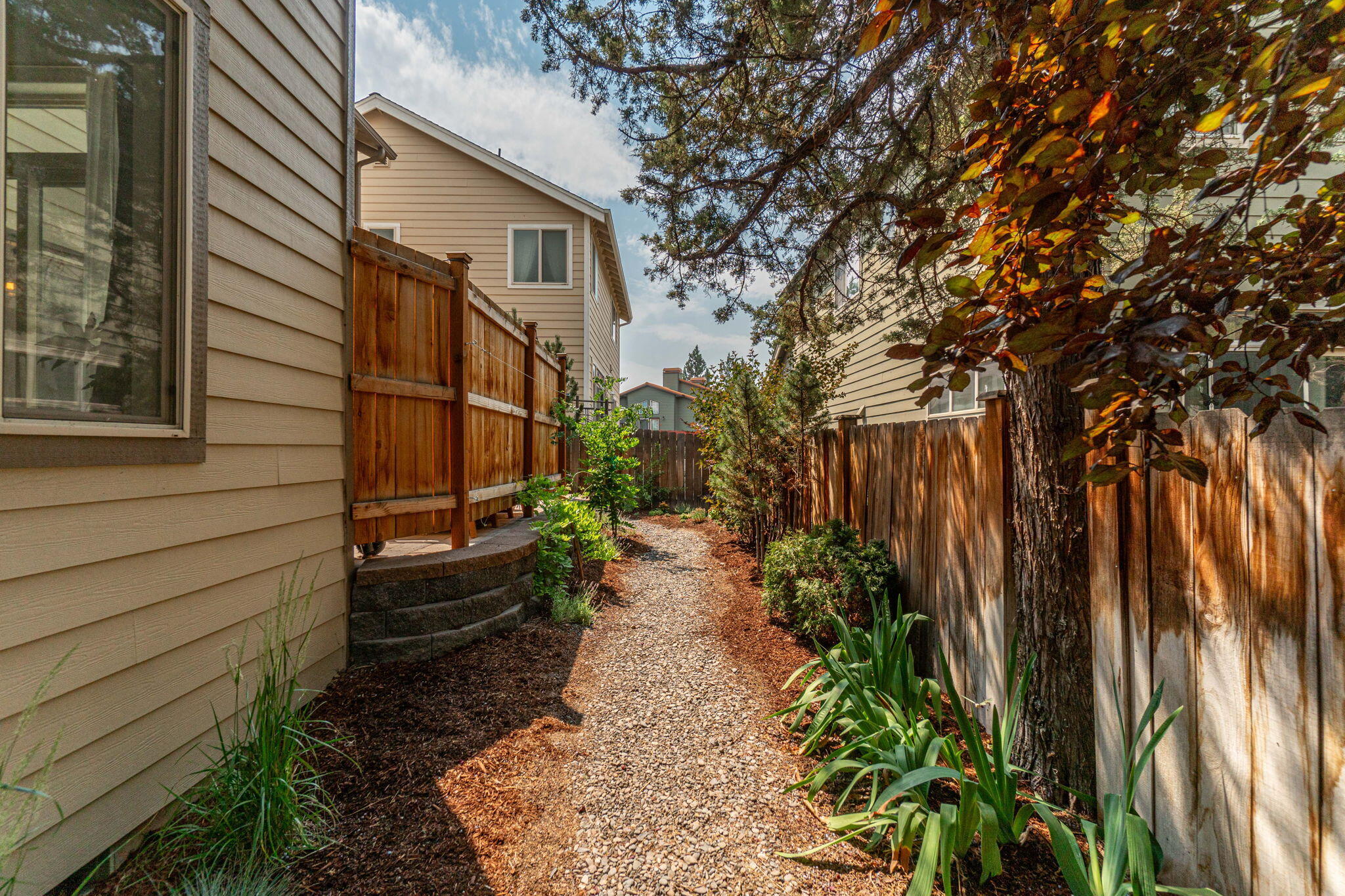 62459 Eagle Road Bend, OR 97701 - Photo 33 of 40 19-web-or-mls-Riley Visuals-7