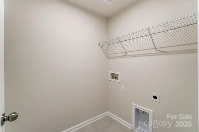 $399,990 | 3916 Cheyney Park Drive, Charlotte, NC 28269