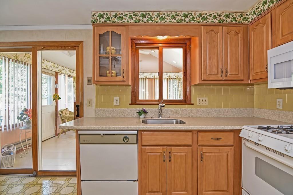 16 Tamarack Road Natick, MA 01760 - Photo 18 of 36 Gallery Image 18