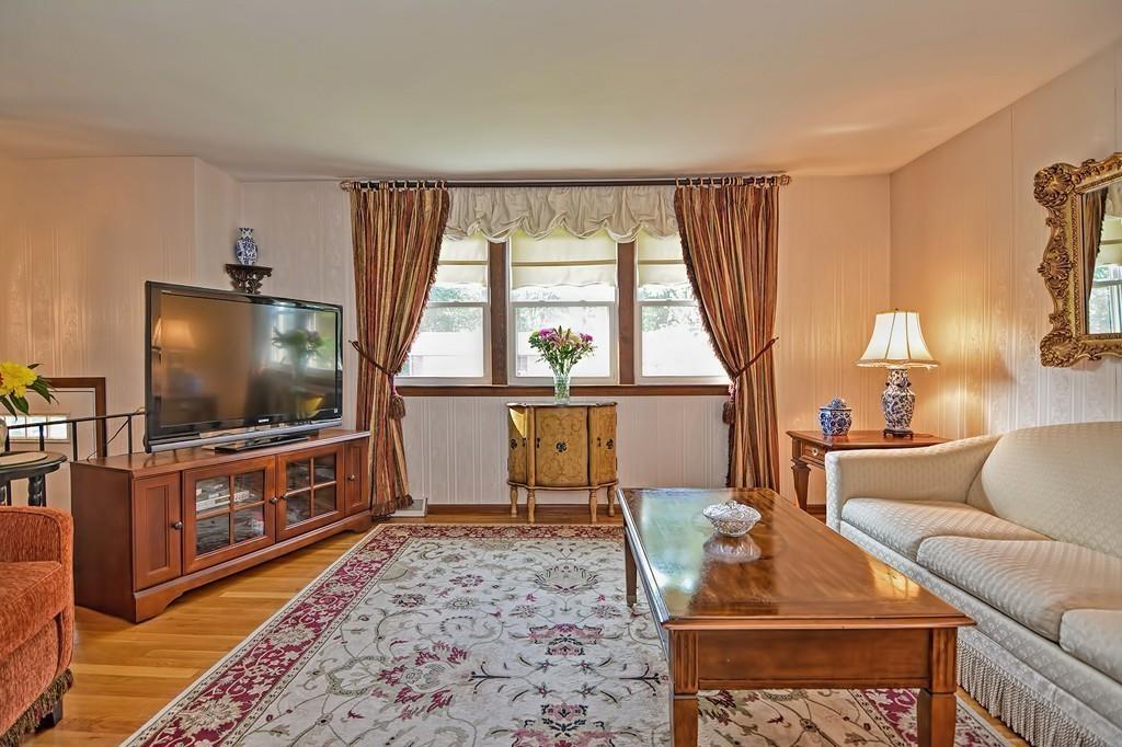 16 Tamarack Road Natick, MA 01760 - Photo 10 of 36 Gallery Image 10