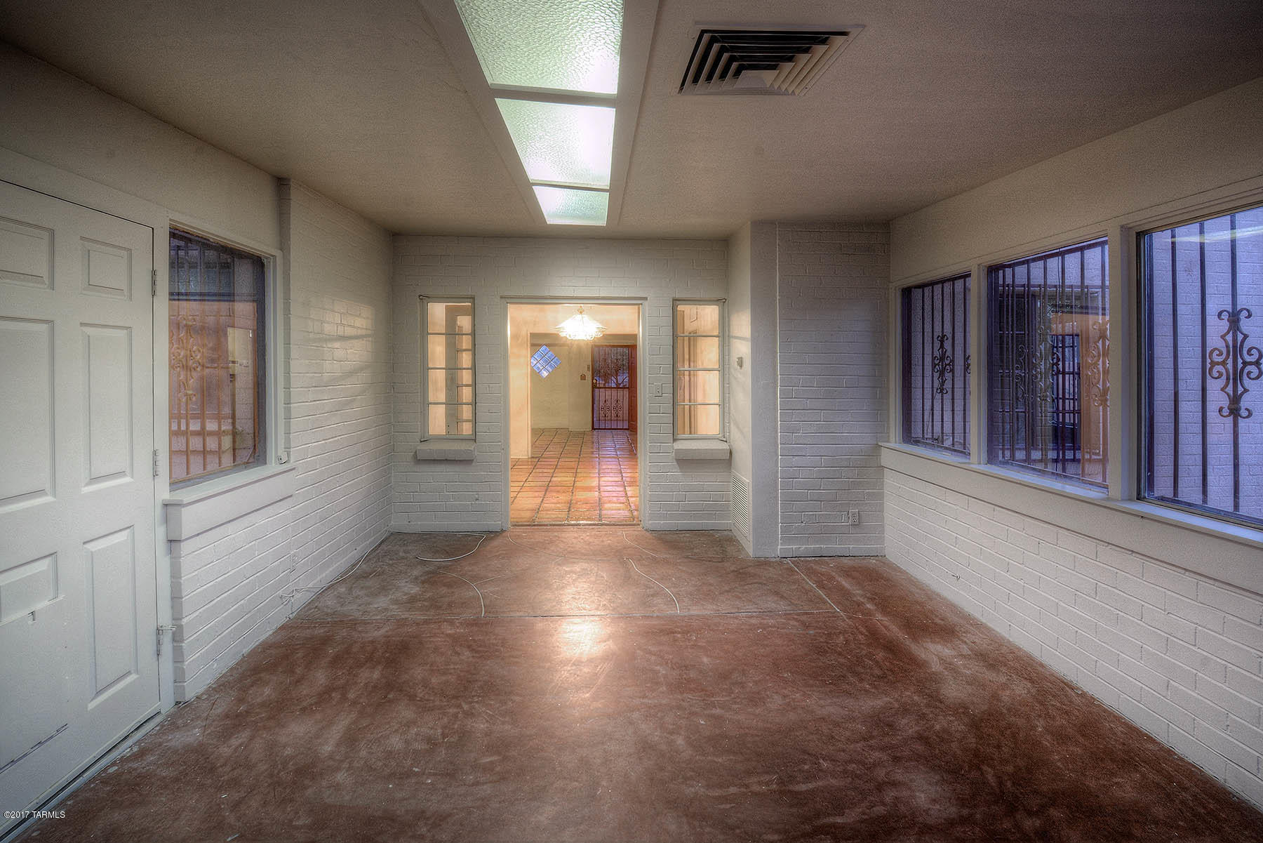 2100 East Grant Road Tucson, AZ 85719 - Photo 15 of 23