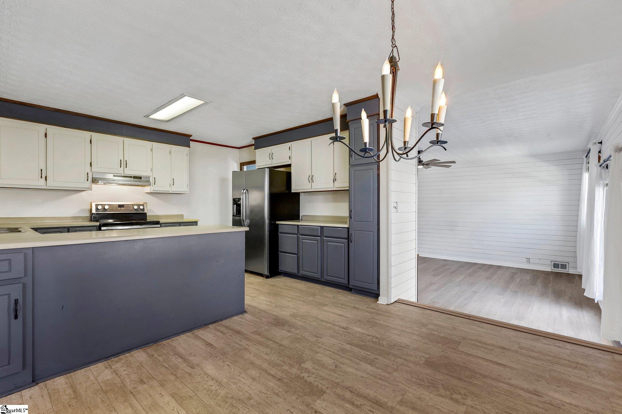 304 Huntington Road Easley, SC 29642 - Photo 10 of 50 Gallery Image 10
